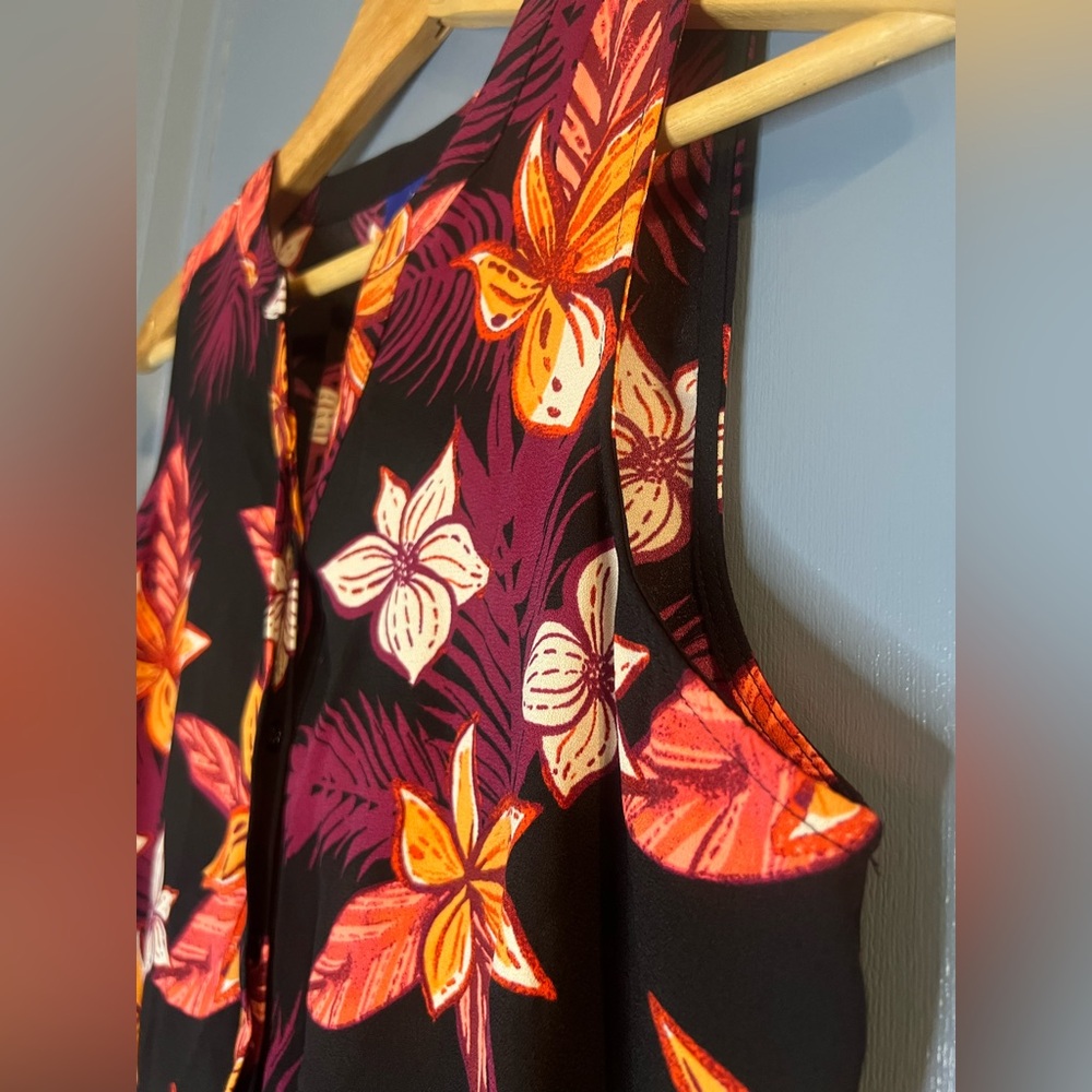 Apt. 9 Black and Orange Floral Blouse - Picture 6 of 8